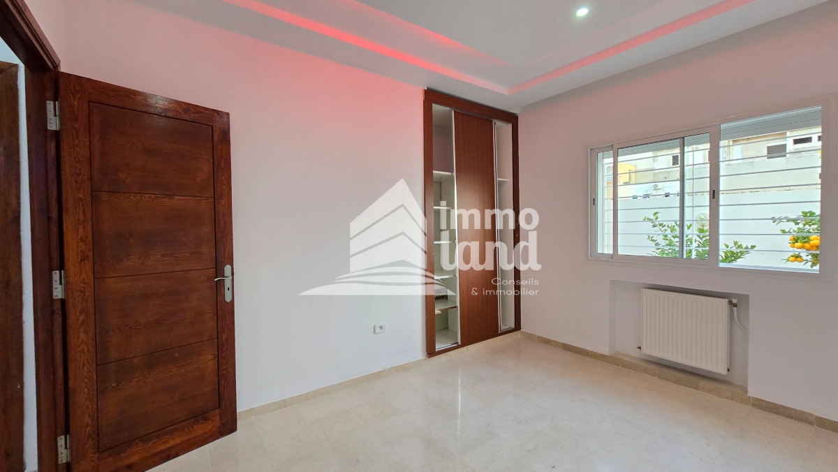 La Marsa Cite Erriadh Location Appart. 3 pices Appartement s2   la marsa