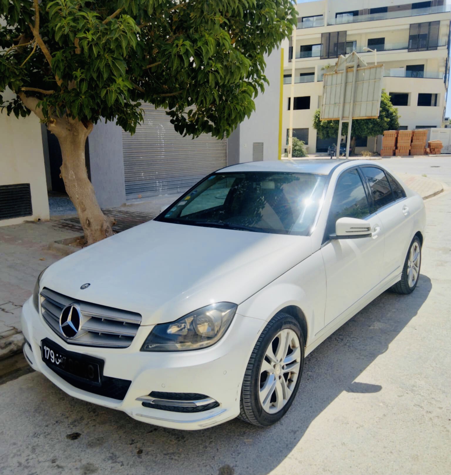 Ain Zaghouan Ain Zaghouan Mercedes C Mercedes c180