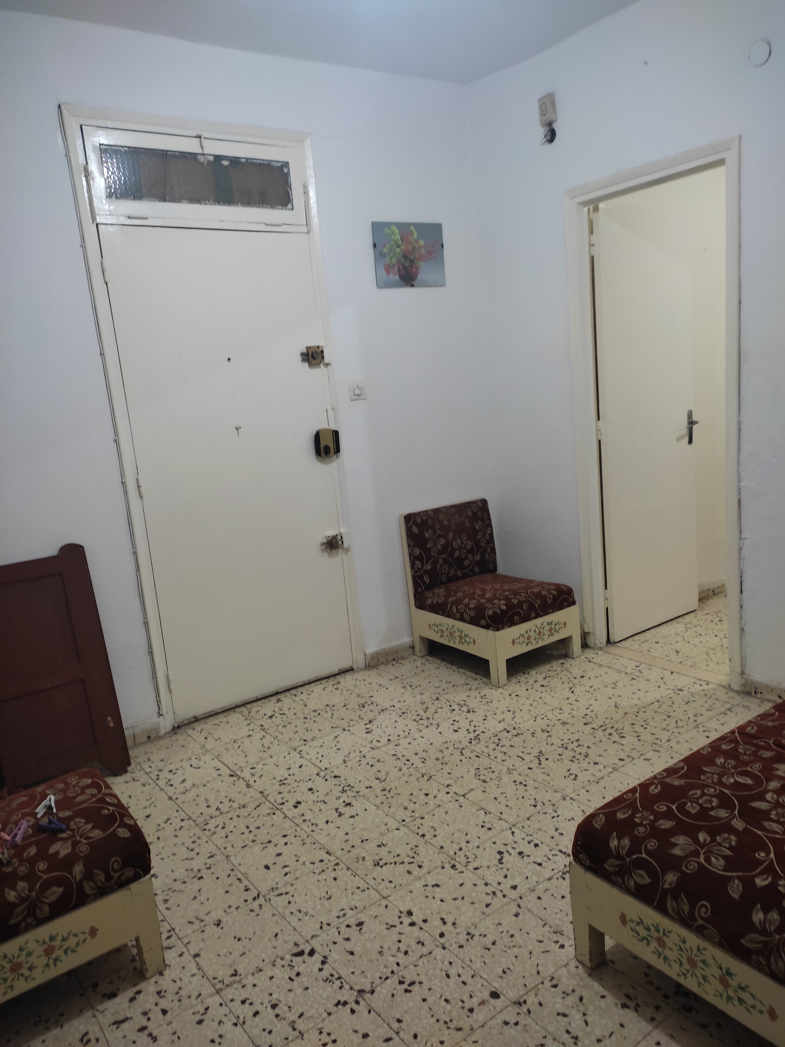 El Omrane Superieur Cite Ibn Khaldoun Vi Vente Appart. 5 pices+ Un appartement