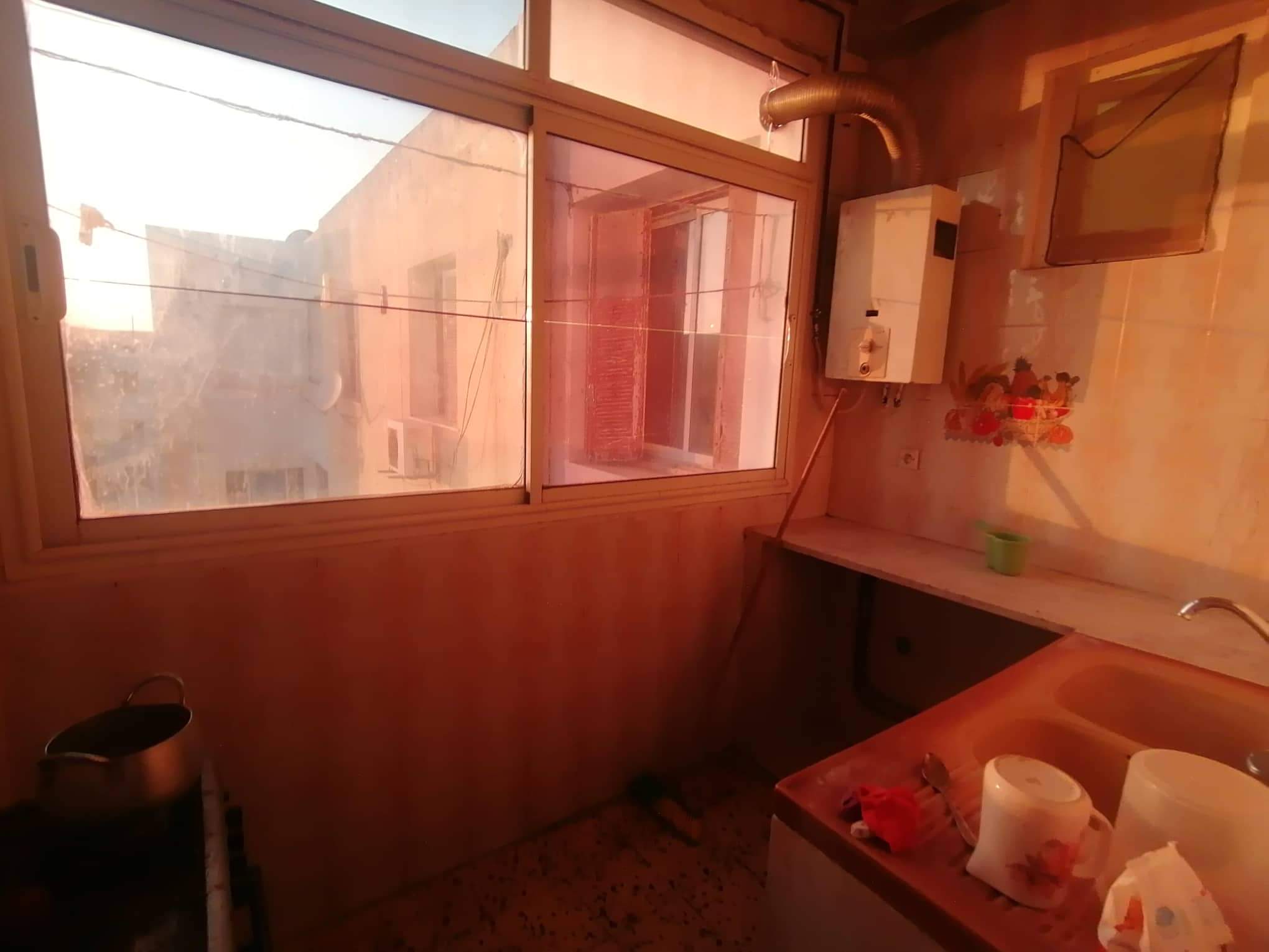 El Omrane Superieur Cite Ibn Khaldoun Vi Vente Appart. 5 pices+ Un appartement