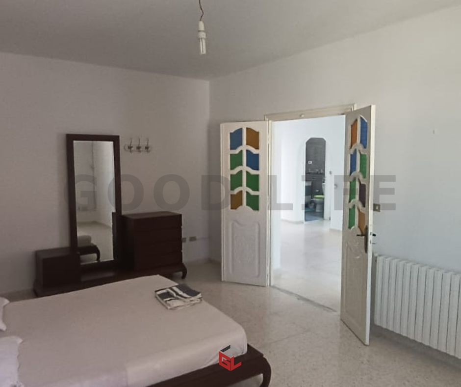 La Marsa Marsa Safsaf Location Maisons Etage de villa semi meubl  la marsa corniche