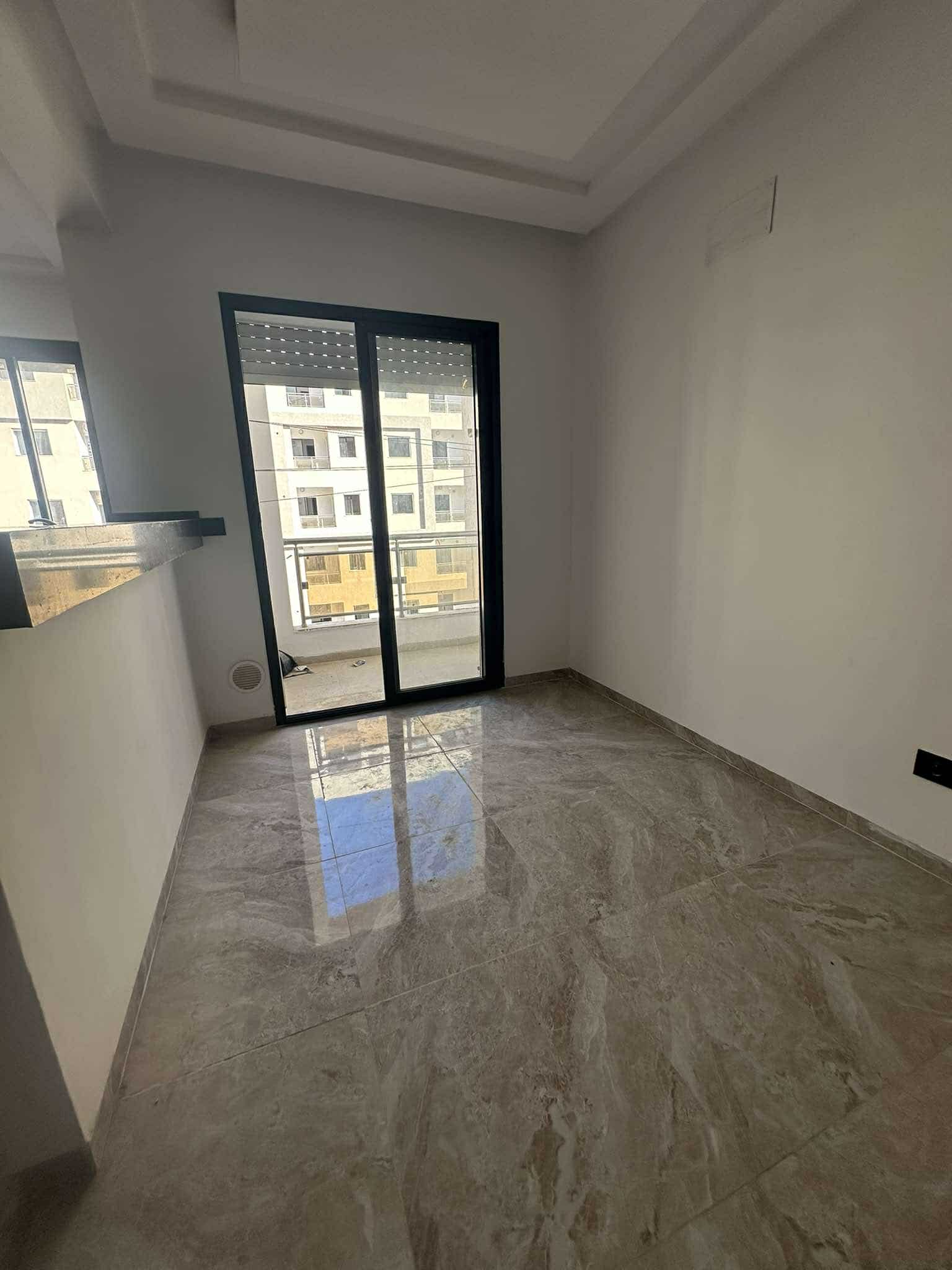 La Marsa El Aouina Vente Appart. 2 pices Appartement jamais habite cite wahat s2