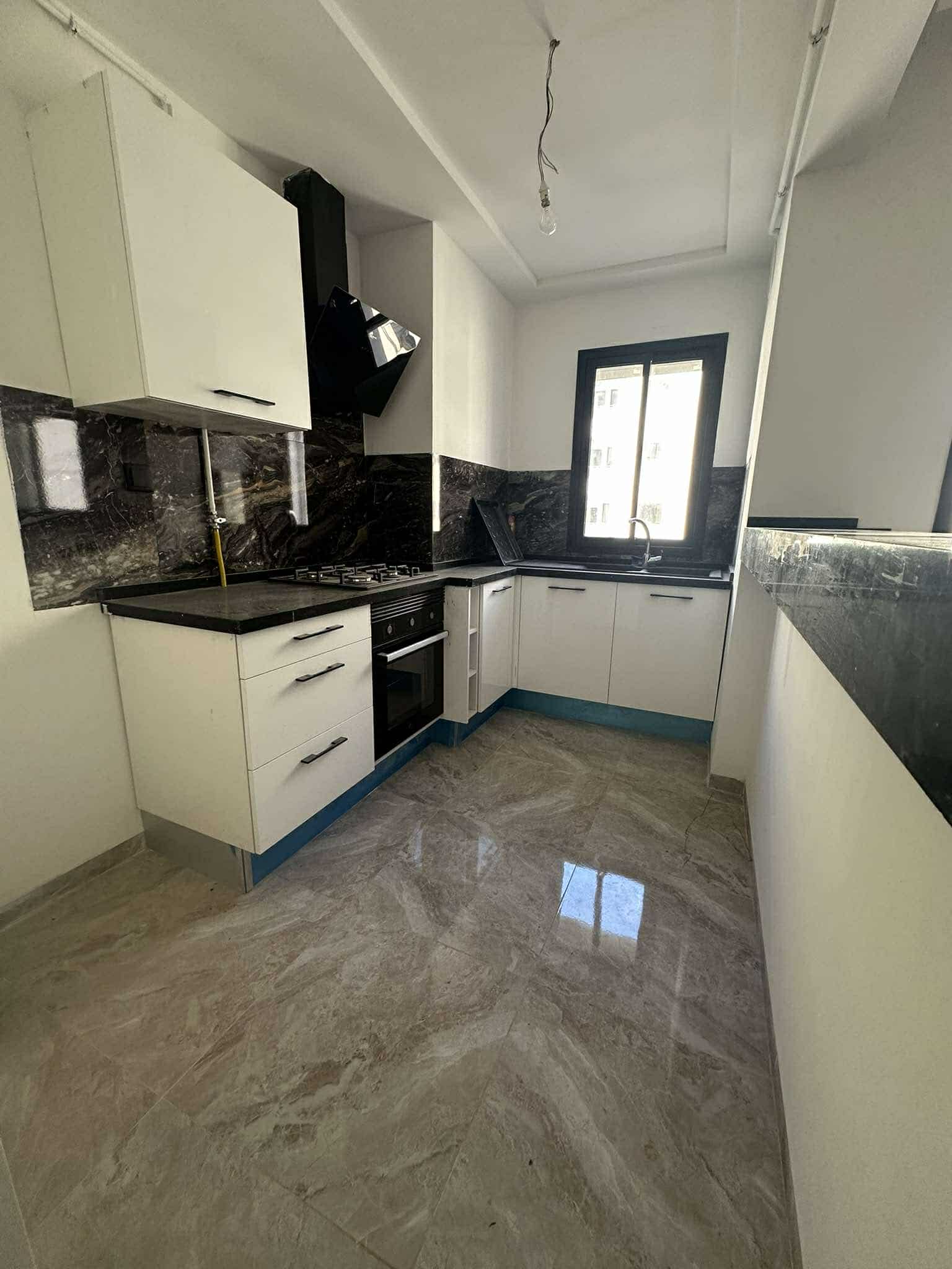 La Marsa El Aouina Vente Appart. 2 pices Appartement jamais habite cite wahat s2