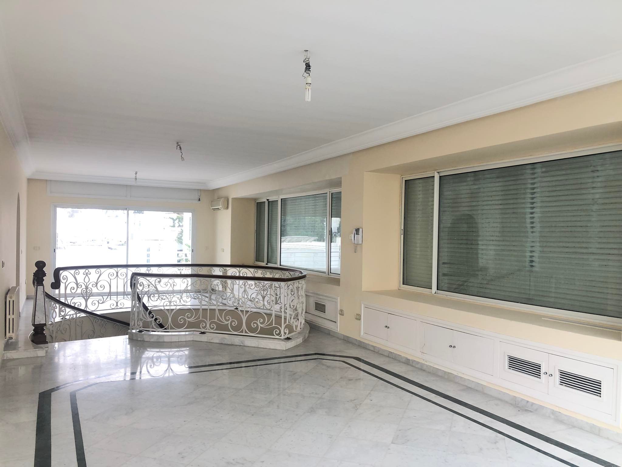 El Menzah Mutuelle Ville Location Autre Villa 8 pices piscine hab ou bureau mutuelleville