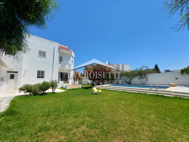 La Soukra La Soukra Location Maisons Villa s3 avec piscine  la soukra mvl0342