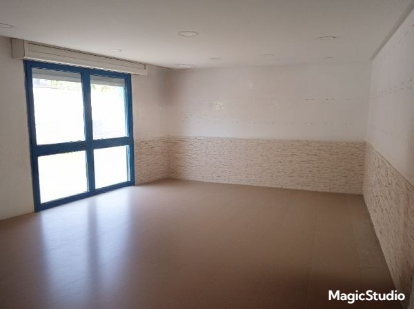 Ain Zaghouan Ain Zaghouan Location Surfaces Local commercial de 45 m2