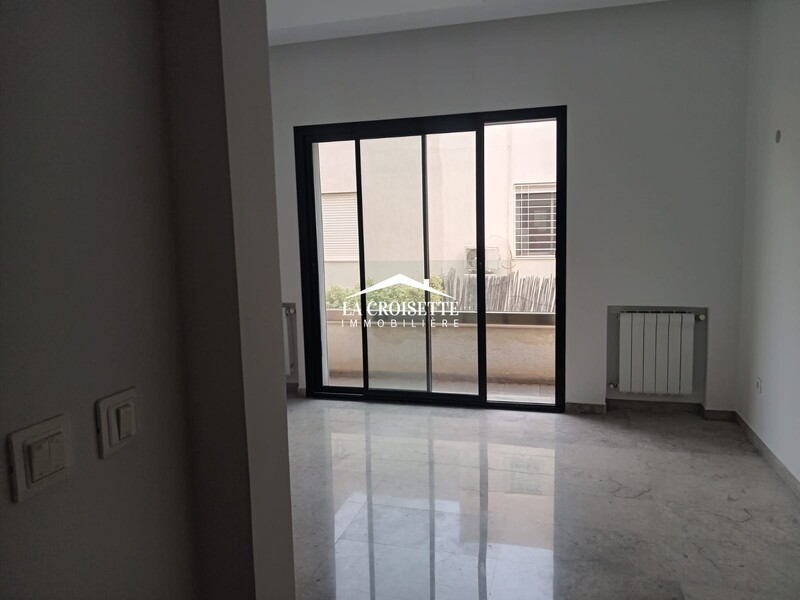 La Soukra La Soukra Location Appart. 5 pices+ Villa s4   la soukra ref zvl1611