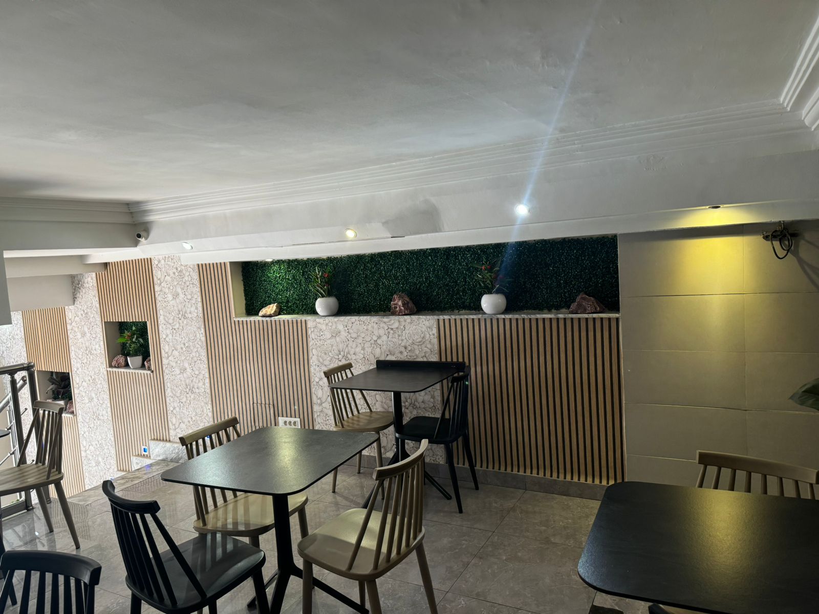 Bab Bhar Republique Vente Autre Fond de commerce resto cafe  lafayette  tunis