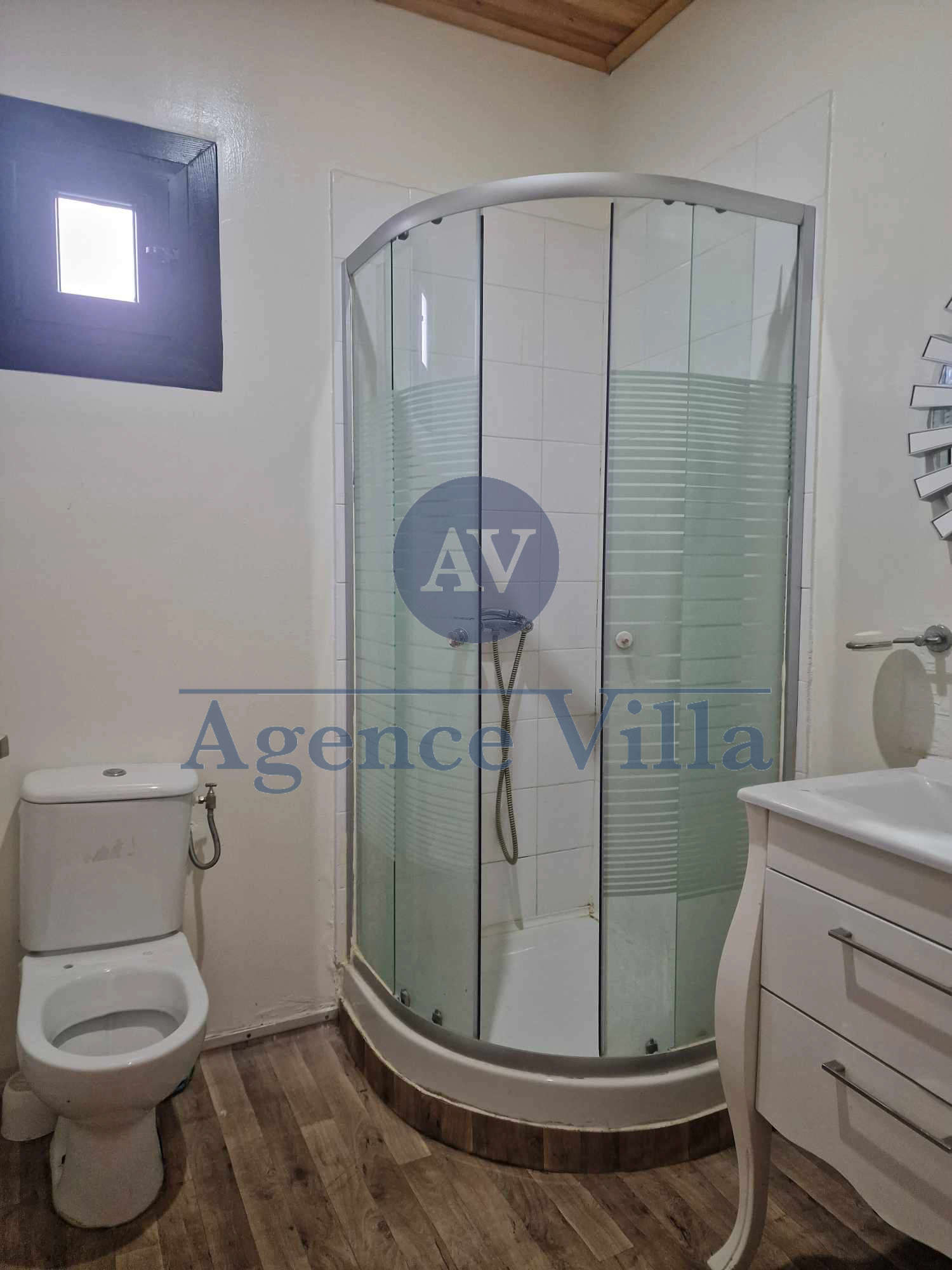 La Soukra La Soukra Location Maisons Villa s2 meuble  la soukra