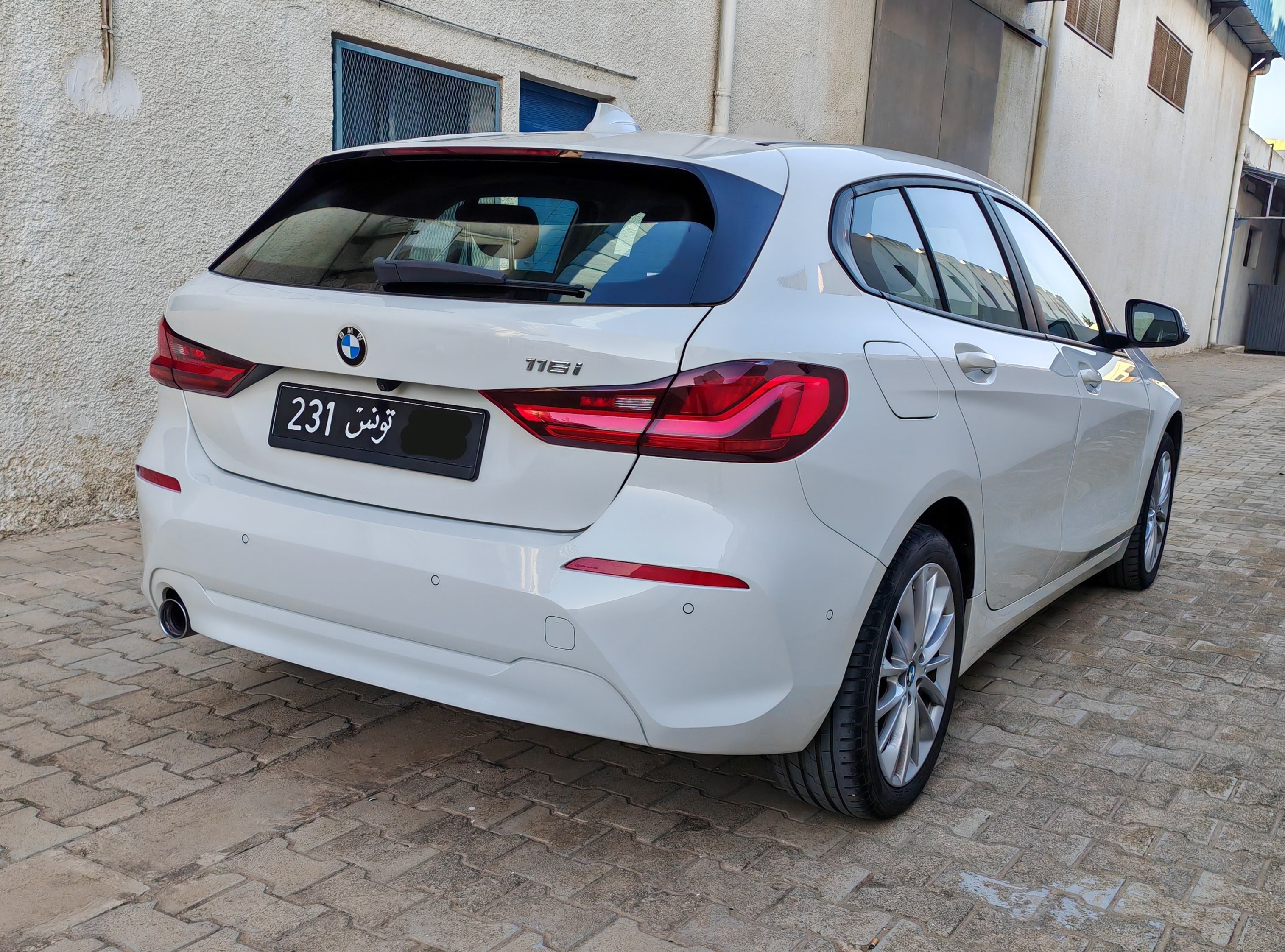 La Marsa Cite El Hana Bmw Srie 1 Bmw 116i comme neuve