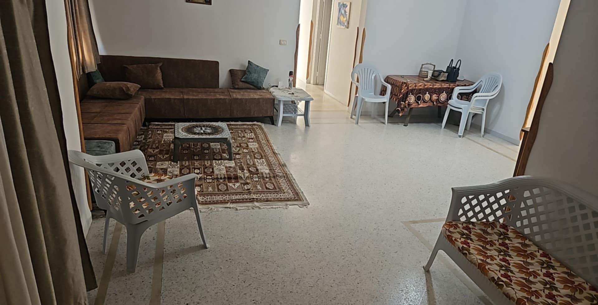 Sfax Ville Sfax Location Appart. 5 pices+ Belle appartement route gremda 5 pieces