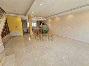 Beni Khiar Beni Khiar Location Maisons  annuelle  duplex vide en s2  ref485a