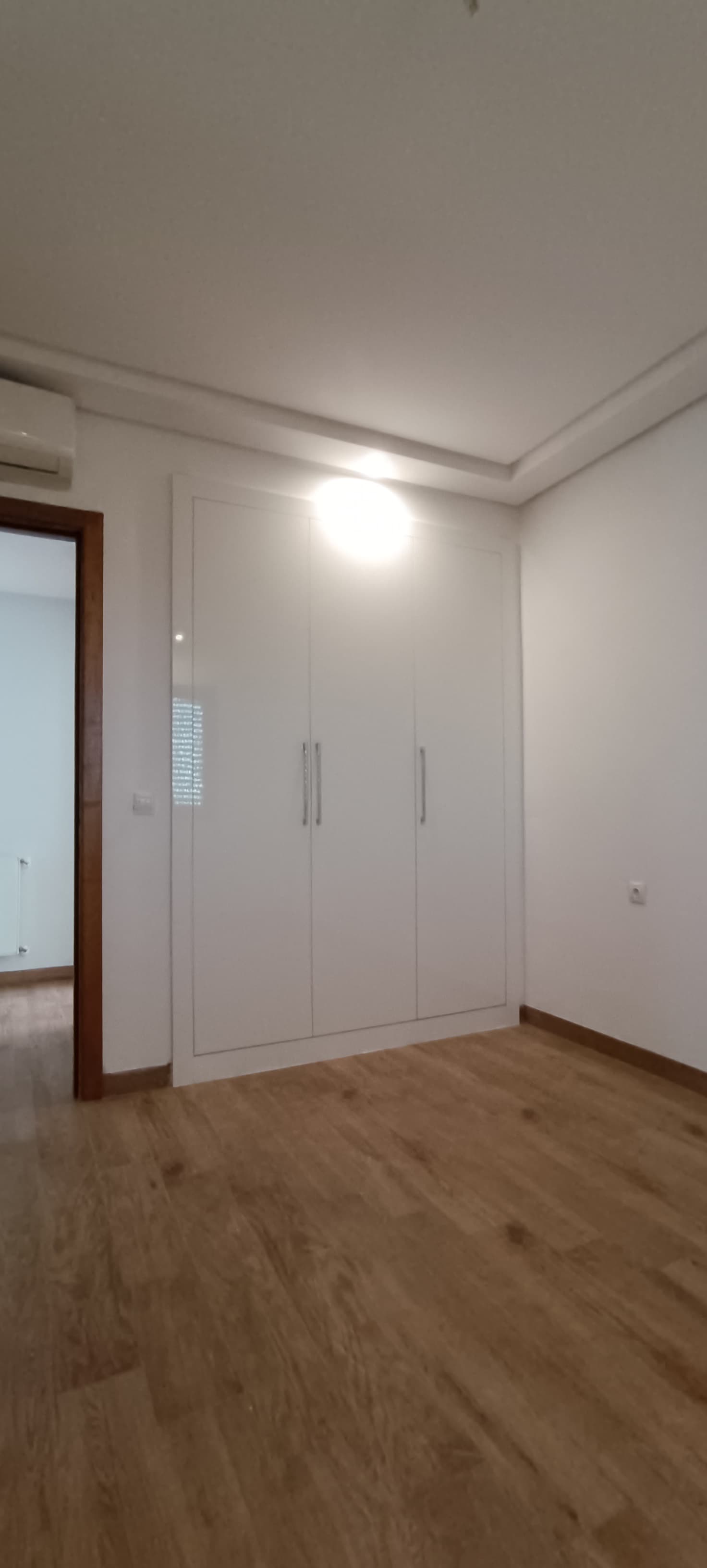 Ariana Ville Cite Ennasr 2 Location Appart. 5 pices+ Appartement s4 luxueux ct slim school nasr