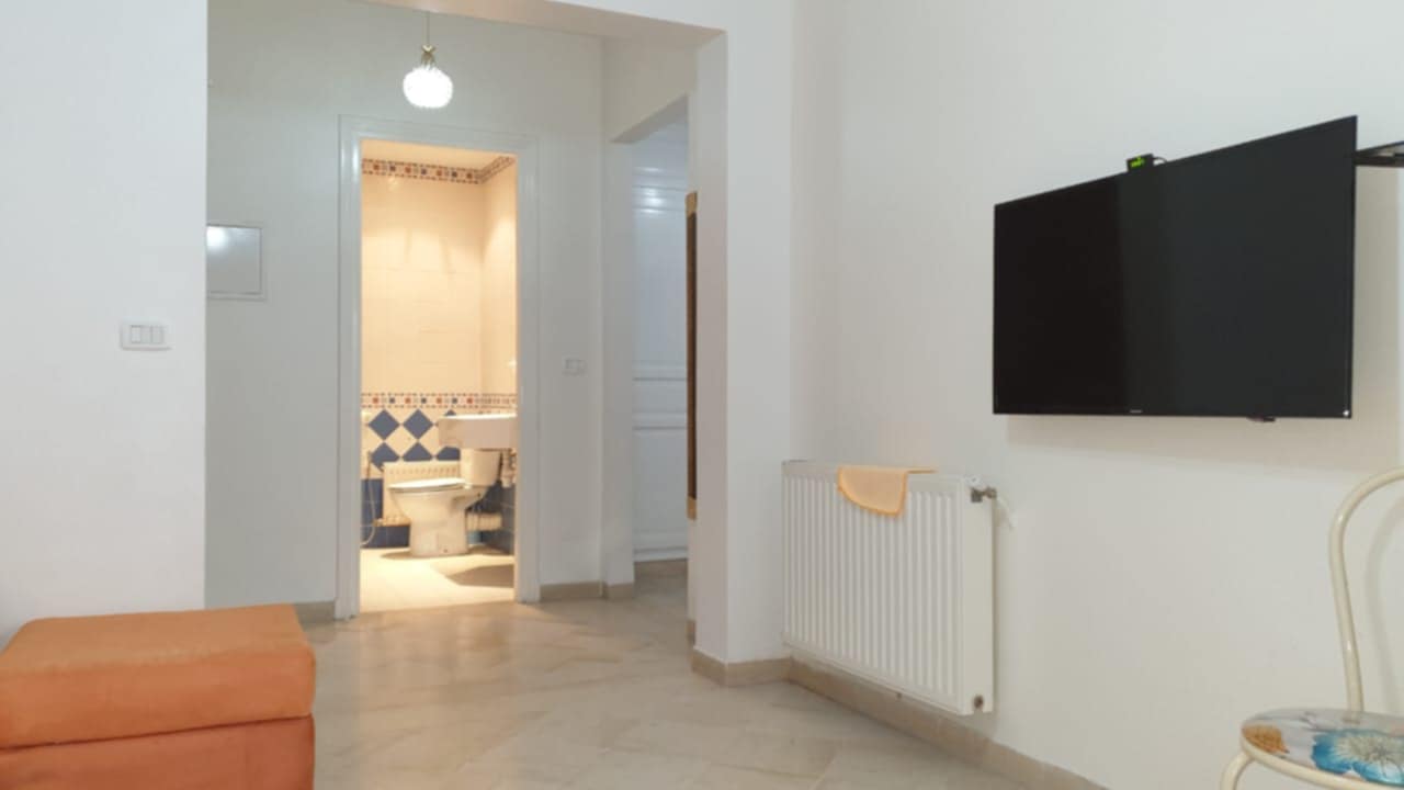 Ariana Ville Riadh Landlous Location Appart. 2 pices Appartement splus1 vide  riadh andalous