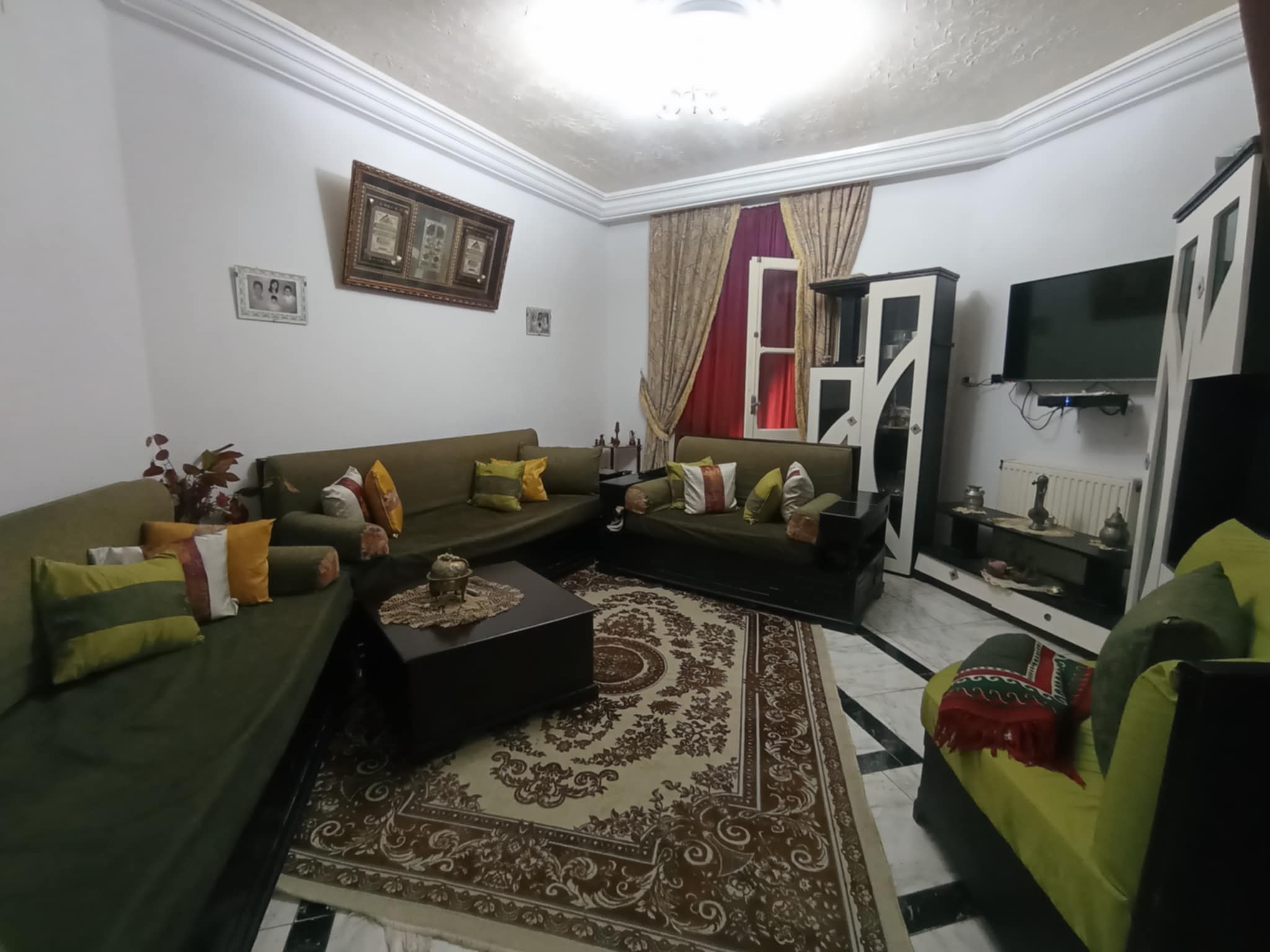 El Menzah El Menzah 9 Vente Appart. 3 pices Magnifique appartement s3 rdc  menzah 9