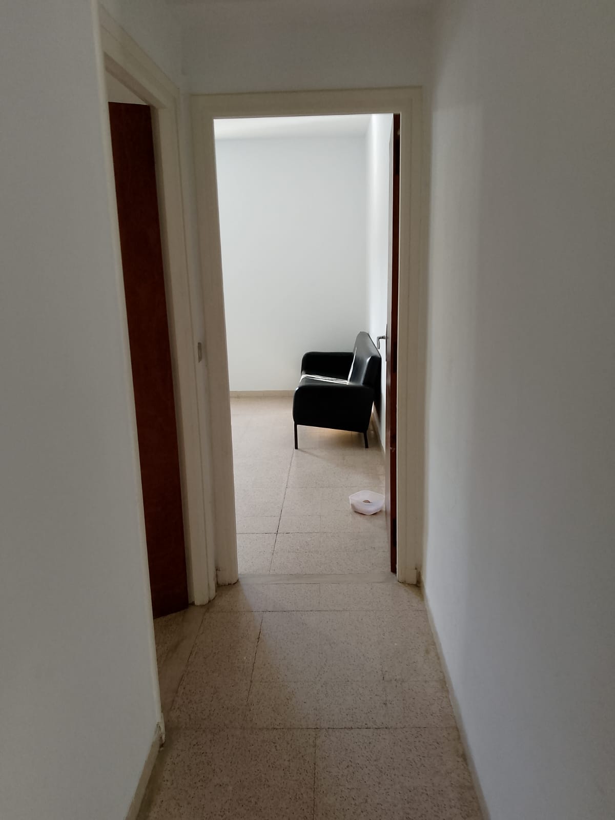 El Menzah El Manar 2 Location Appart. 3 pices Appartement s3 pour usage bureautique  manar2