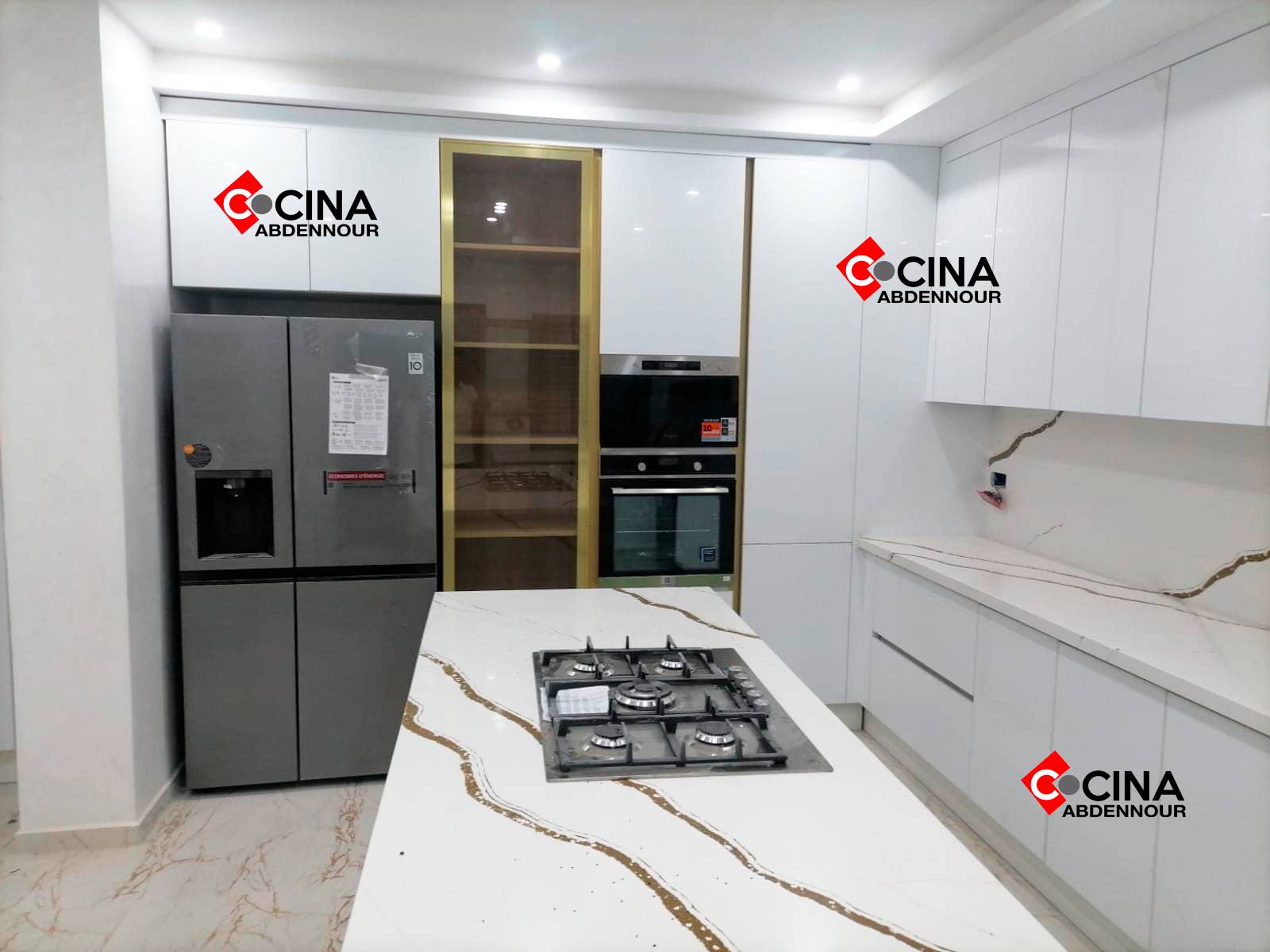 La Soukra Sidi Frej Meubles de cuisine et salle de bain Cuisines Equipes Cuisine blanc sur mesur