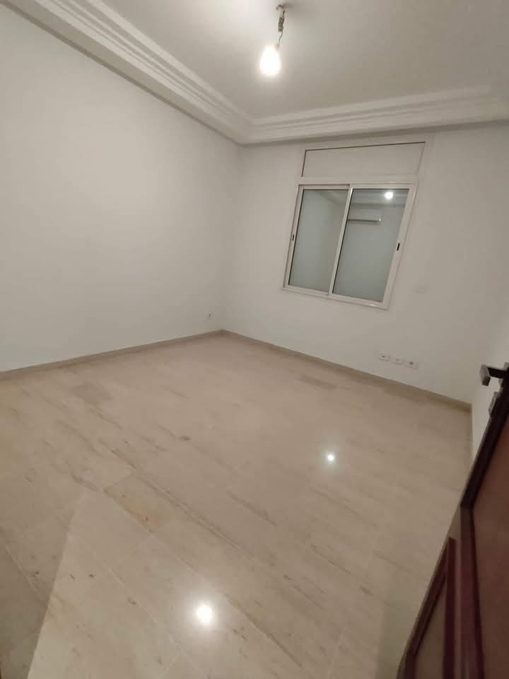 Ariana Ville Riadh Landlous Location Appart. 4 pices Un appartement s 3 riadh landalos