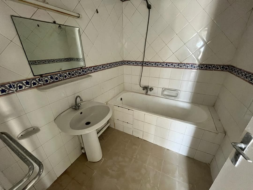 La Soukra Borj Louzir Location Appart. 3 pices S2 750 d borj louzir