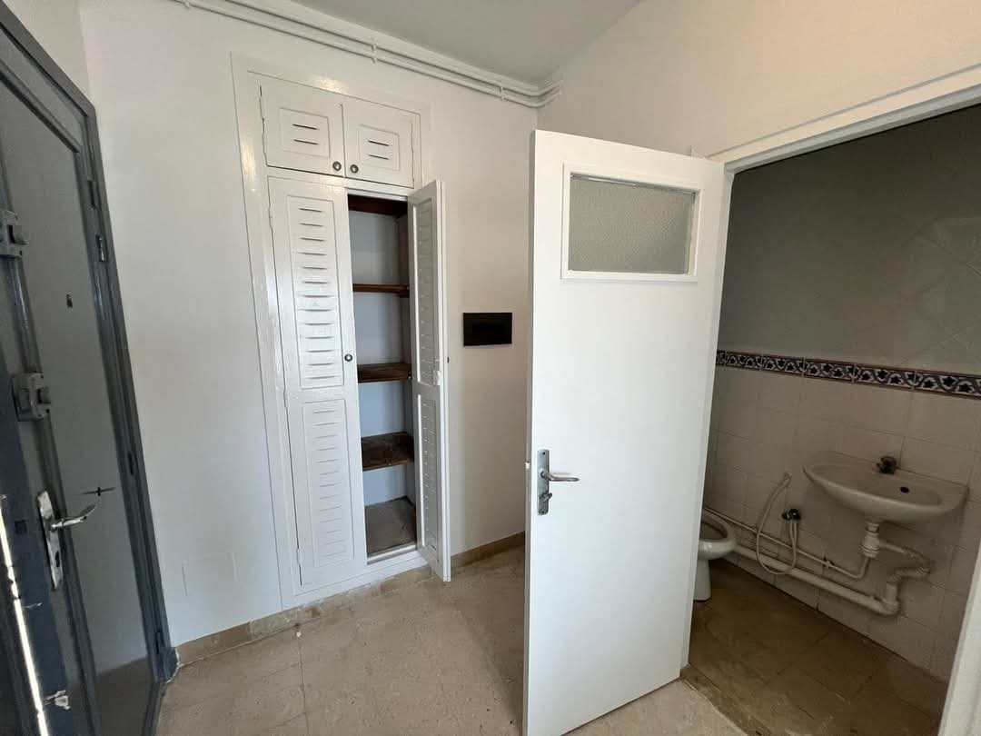 La Soukra Borj Louzir Location Appart. 3 pices S2 750 d borj louzir