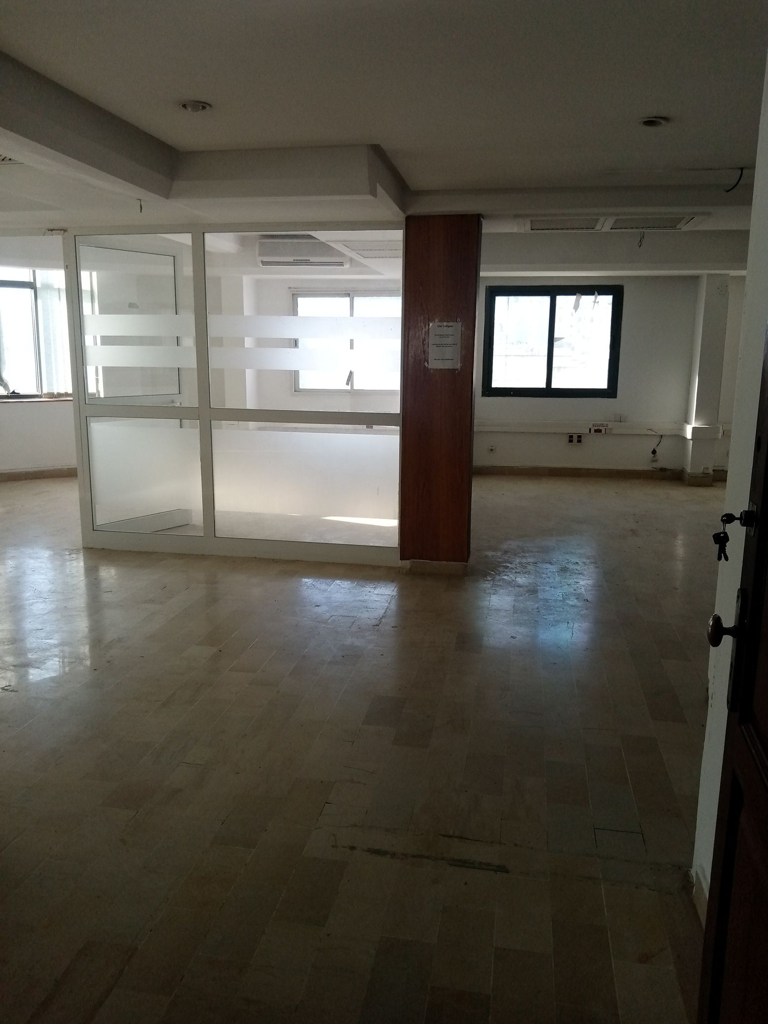 Bab Bhar Montplaisir Location Surfaces Espace des bureaux ideals a montplaisir