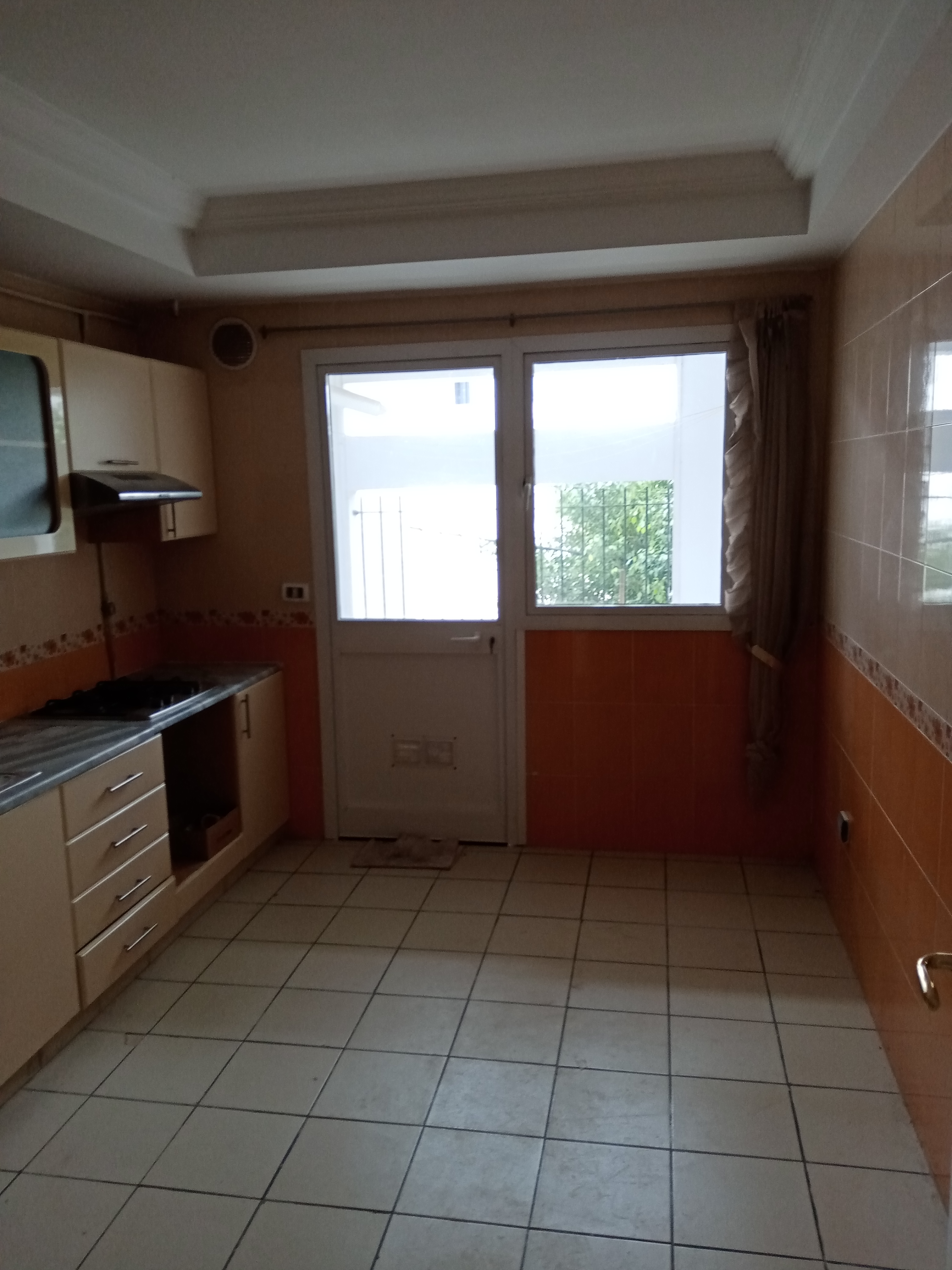 La Soukra Borj Louzir Location Appart. 3 pices Appartement  borj louzir