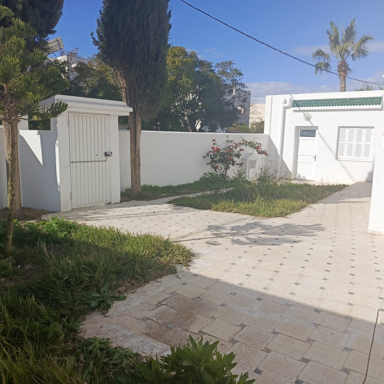 El Menzah El Menzah 9 Location Autre Villa s5 avec jardin  menzeh 9c