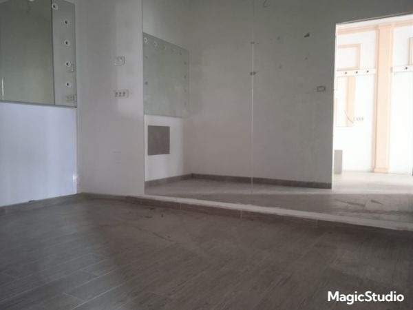 La Marsa El Aouina Location Surfaces Local open space de 110 m2 l'aouina