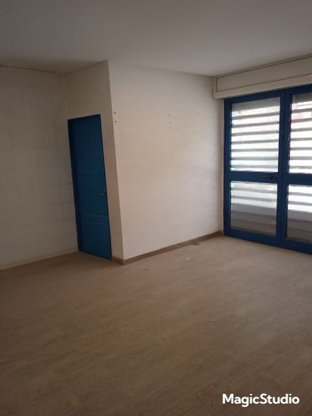 Ain Zaghouan Ain Zaghouan Location Surfaces Local commercial de 45 m2