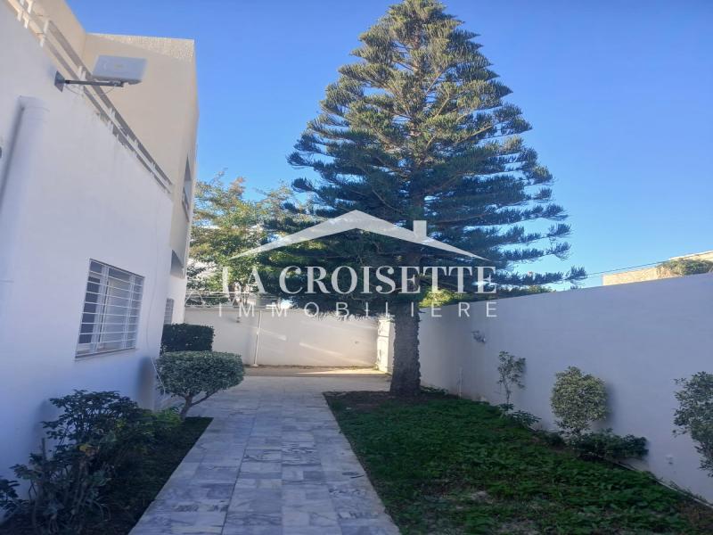 La Marsa Cite Bhar Lazreg Vente Maisons Villa s6 avec des locaux  la marsa mvv0414