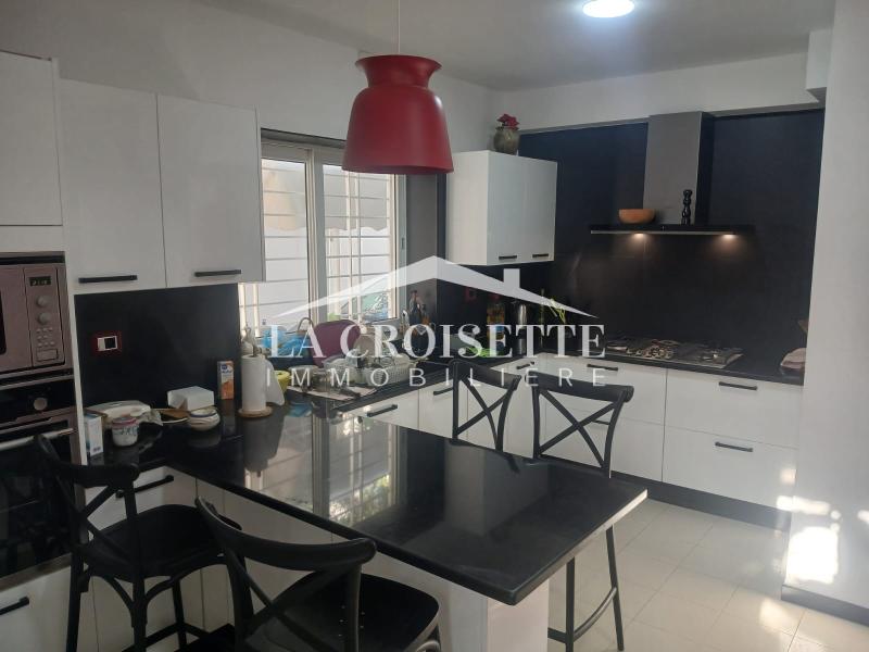 La Marsa Cite Bhar Lazreg Vente Maisons Villa s6 avec des locaux  la marsa mvv0414