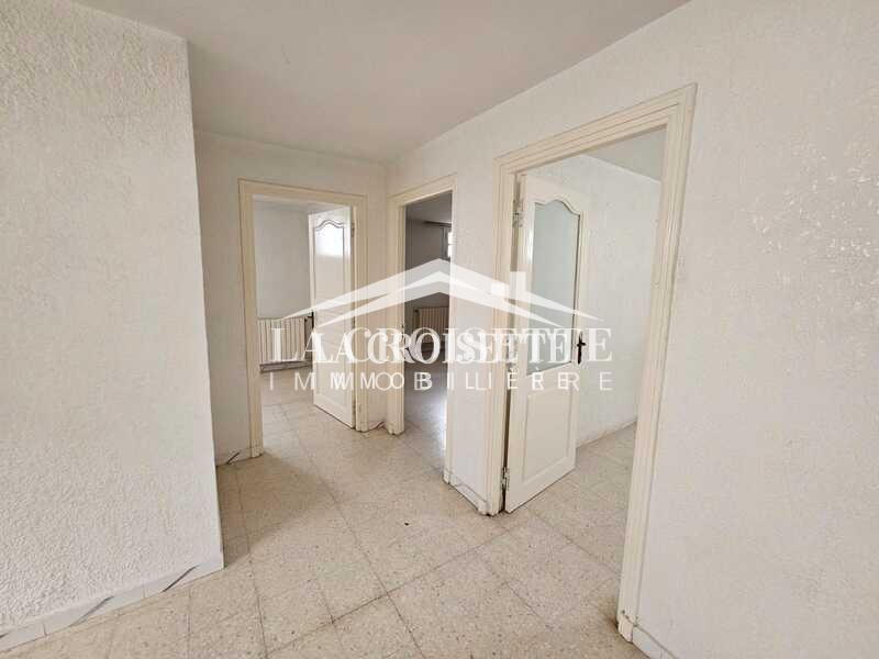 La Marsa Cite El Hana Location Appart. 4 pices Rez de chauss de villa s3  la marsa mrcl0303