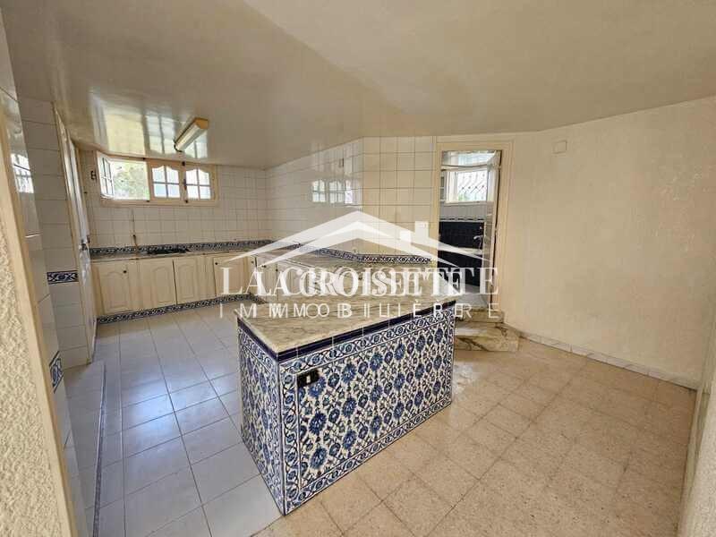 La Marsa Cite El Hana Location Appart. 4 pices Rez de chauss de villa s3  la marsa mrcl0303