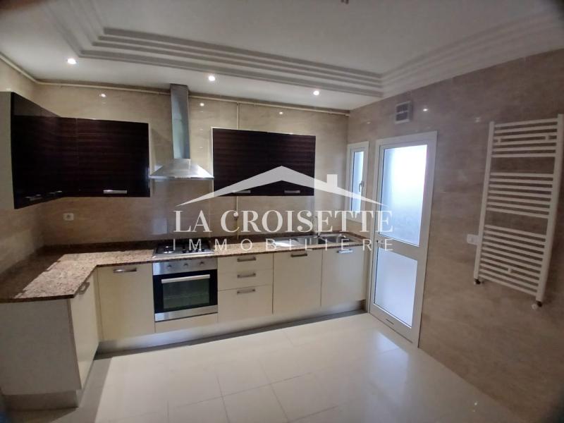 La Soukra La Soukra Location Appart. 4 pices Appartement s3  la soukra mal1397