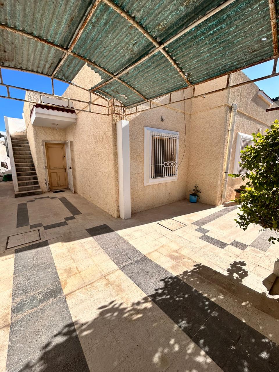 Raoued Cite El Ghazala 1 Vente Maisons Une villa de plain pied  cit el ghazela