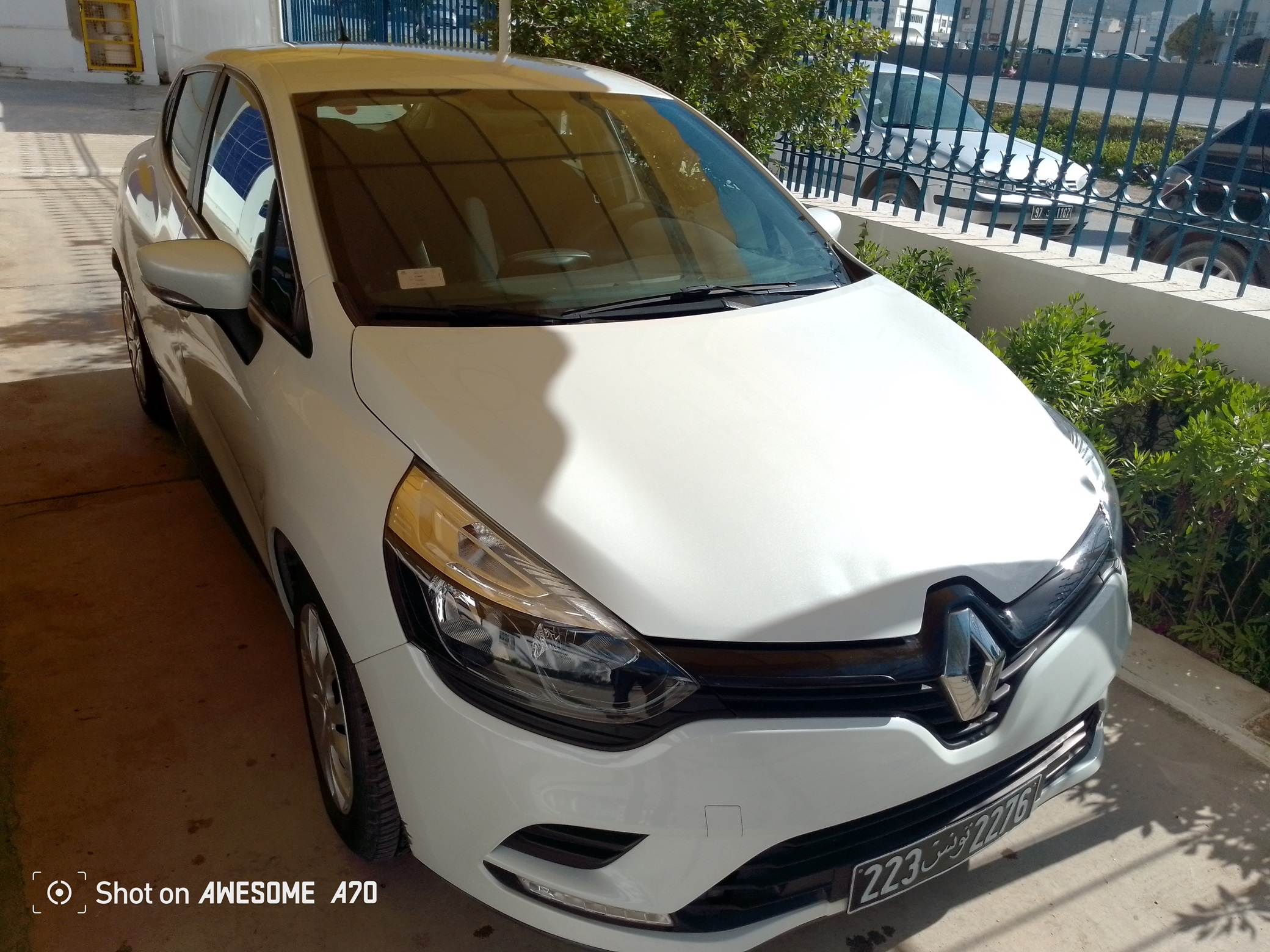 Ezzahra Ezzahra Renault Clio Clio en trs bonne tat