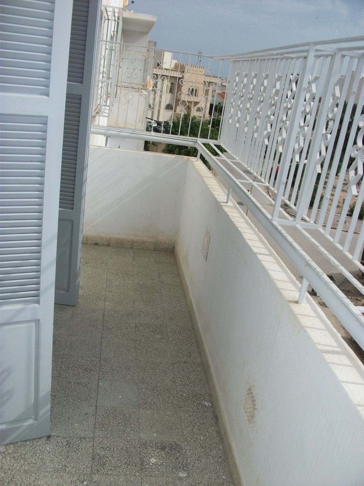 Sfax Ville Sfax Vente Appart. 3 pices Apparemment sfax 2000