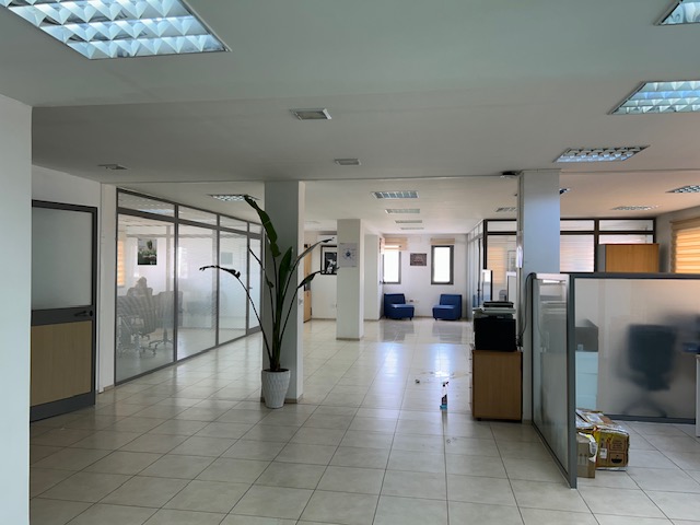 Megrine Zone Industrielle Saint Gobin Location Surfaces 420 m2 bureaux et open space