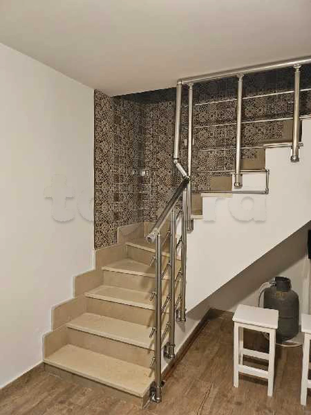 El Menzah El Manar 1 Location Appart. 2 pices Mignon studio style duplex  manar1