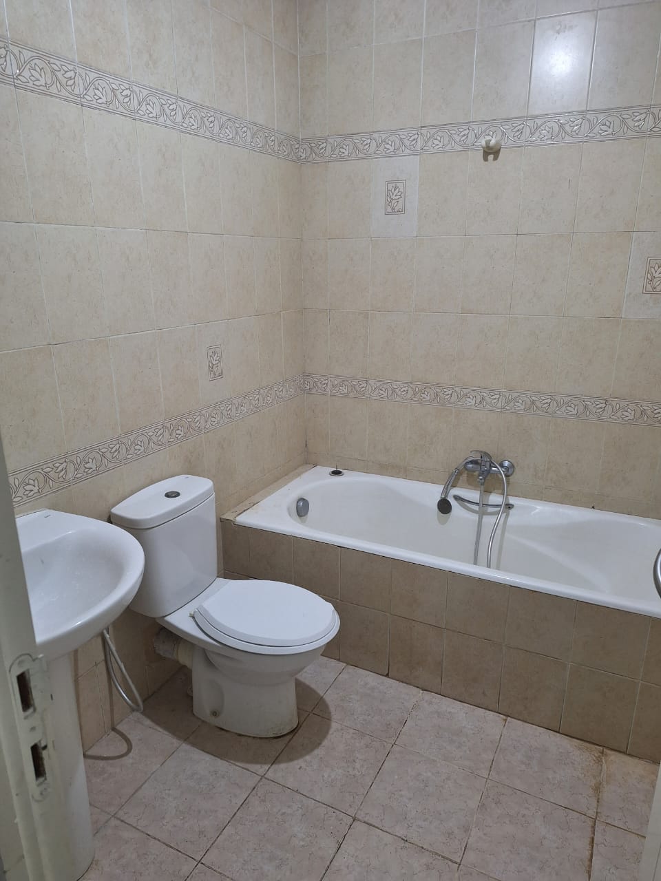 Ariana Ville Cite Ennasr 2 Location Appart. 2 pices Appartement s plus 1 cit nasr