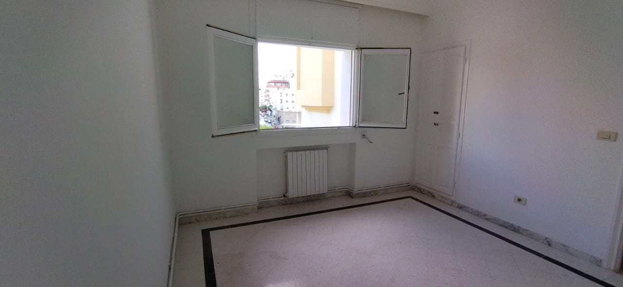 Ariana Ville Cite Ennasr 2 Location Appart. 3 pices Un appartement  s plus 2  cit nasr