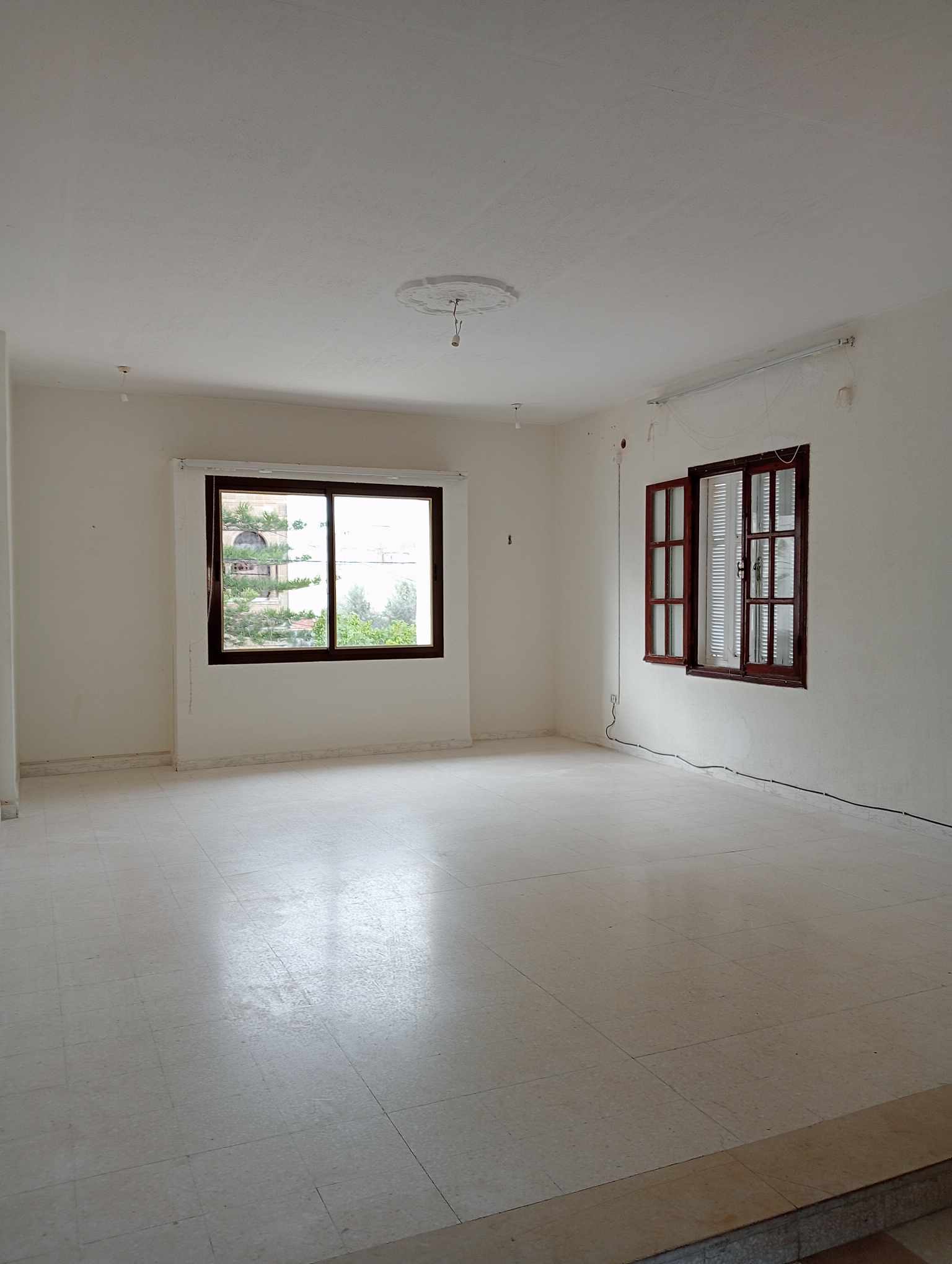 Ezzahra Ezzahra Location Appart. 2 pices Etage de villa s2  ezzahra ville