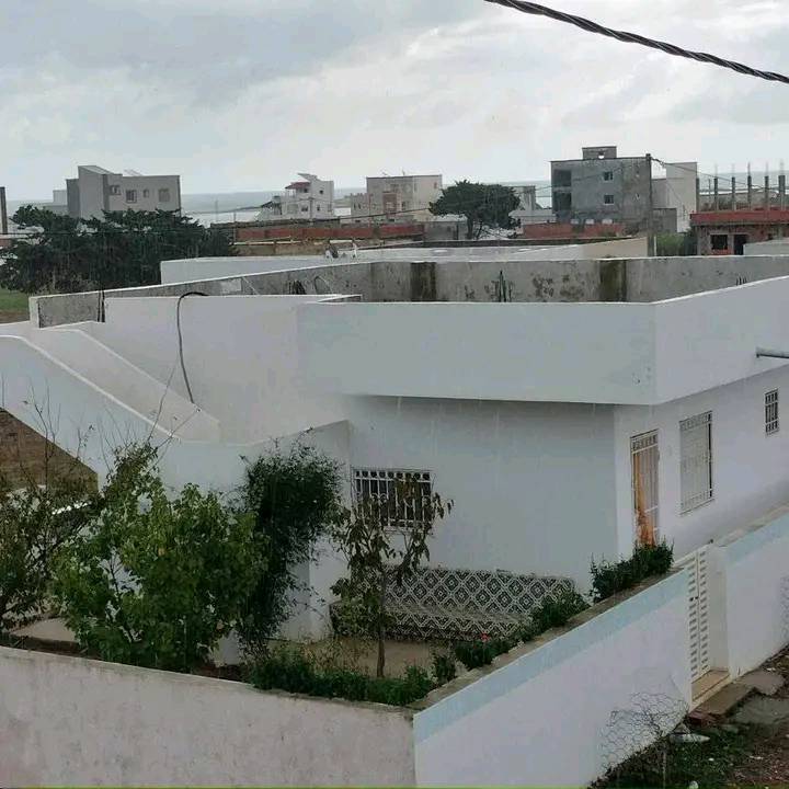 Kelibia Dar Allouche Vente Maisons Maison indpendante avec jardin