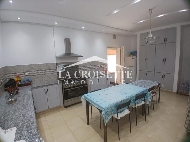 La Marsa Sidi Daoud Location Appart. 5 pices+ Rez de chausse de villa s4   la marsa