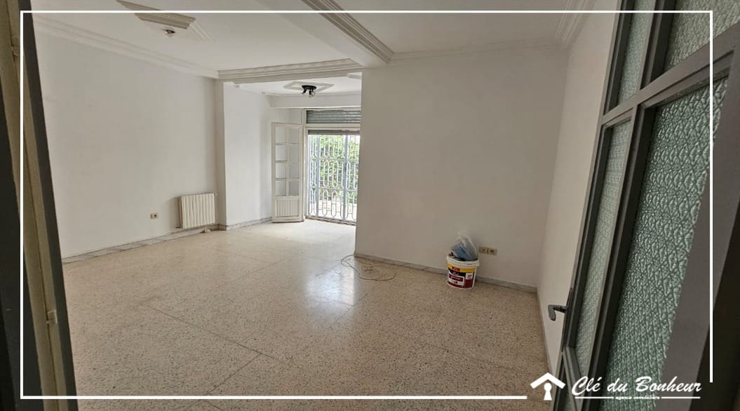 La Soukra Cite Elyes Vente Appart. 3 pices Appartement s3 avec jardin  rsidence elyess