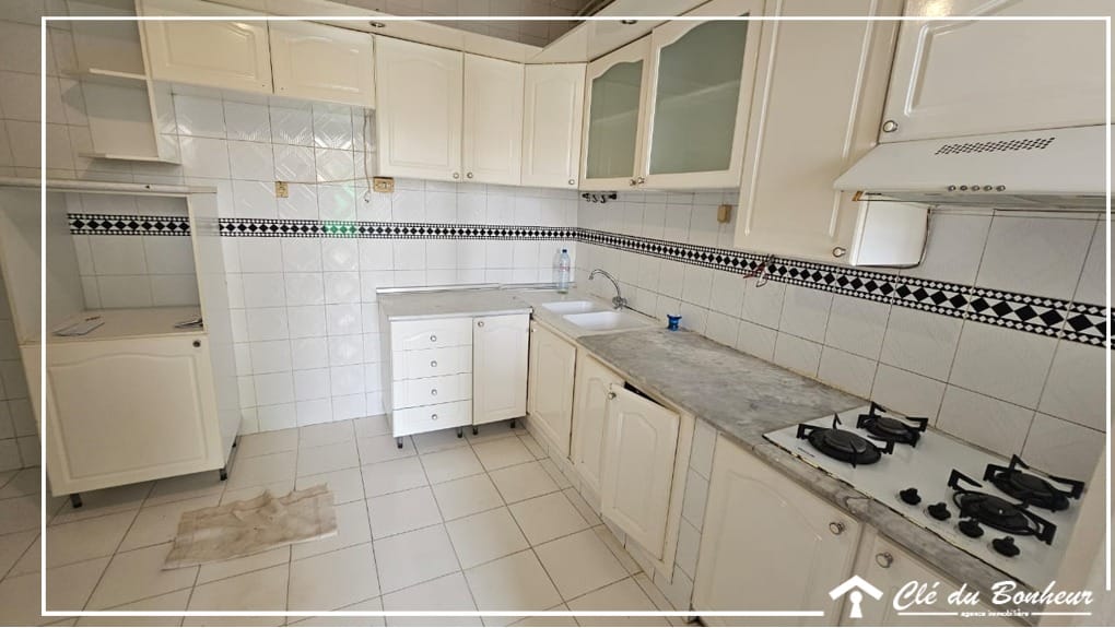 La Soukra Cite Elyes Vente Appart. 3 pices Appartement s3 avec jardin  rsidence elyess