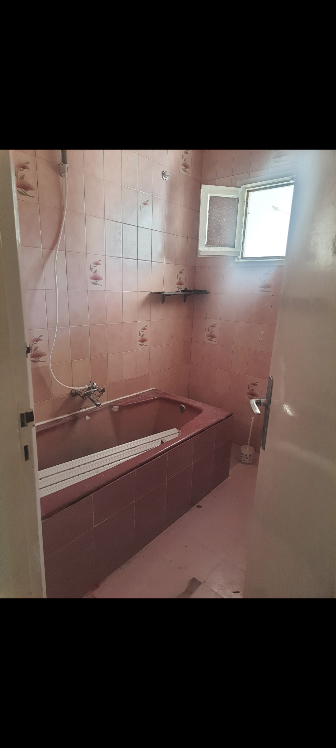 El Menzah El Manar 1 Location Appart. 3 pices Appartement s3 ct midor