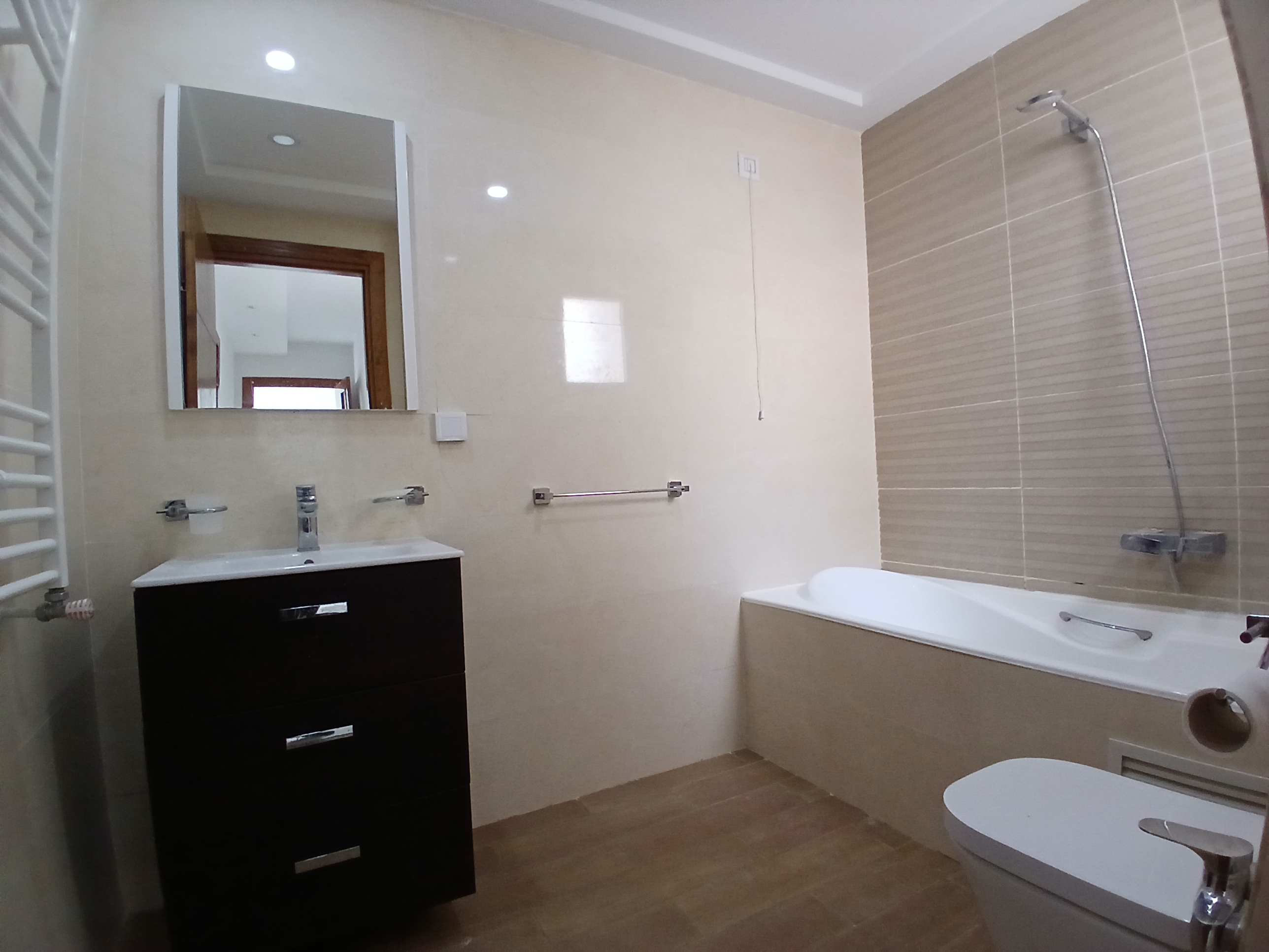 Ain Zaghouan Ain Zaghouan Location Appart. 3 pices Appartement lumineux s2  ain zaghouan nord