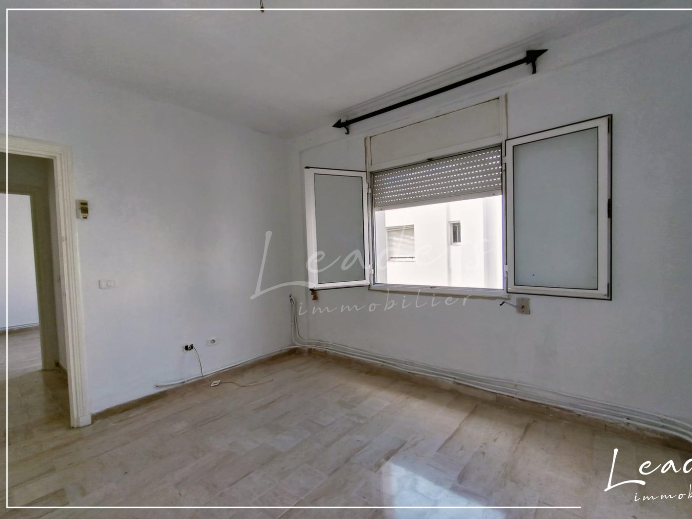 La Soukra Aeroport Tunis Carthage Vente Appart. 3 pices Appartement s3  la soukra  confort et modernit